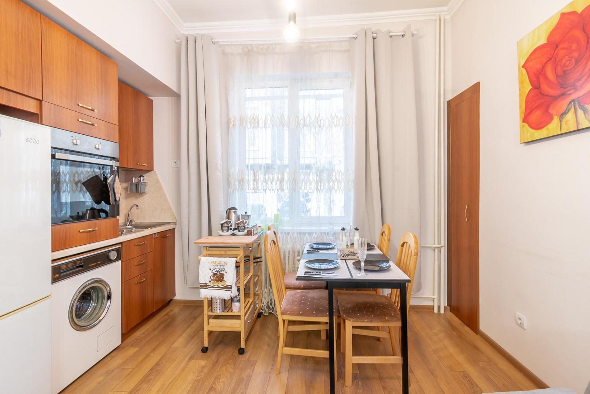 Vintage Home By Ndk And Vitosha Blvd With Free Secured Parking Szófia Kültér fotó